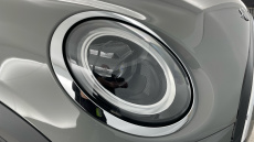 MINI Hatchback 1.5 Cooper Classic 3dr Petrol Hatchback